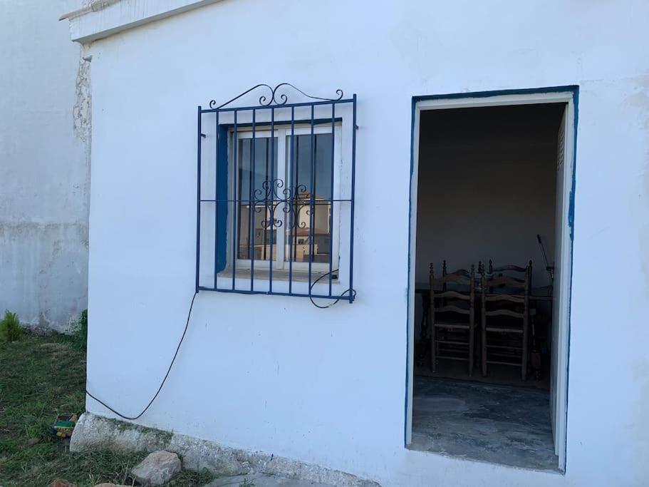 Ca Corrales: Como En La Playa, Pero En El Pueblo Калпе Екстериор снимка