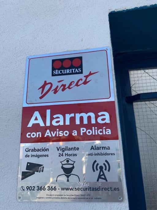 Ca Corrales: Como En La Playa, Pero En El Pueblo Калпе Екстериор снимка