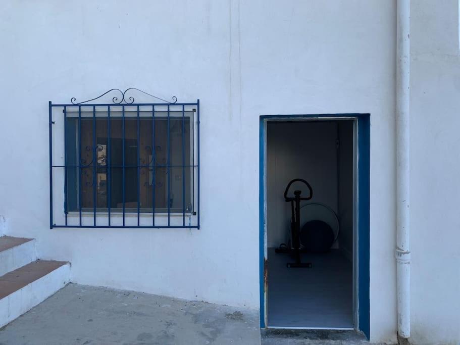Ca Corrales: Como En La Playa, Pero En El Pueblo Калпе Екстериор снимка